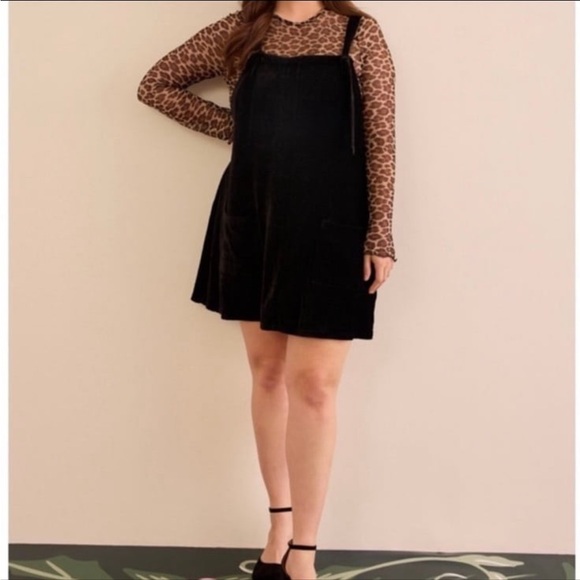 arula black skirtall dress - Picture 2 of 5